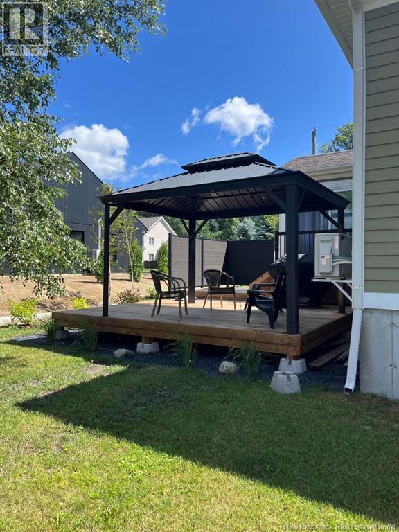 8 Louise Street, Edmundston, New Brunswick  E3V 0C3 - Photo 37 - NB136888