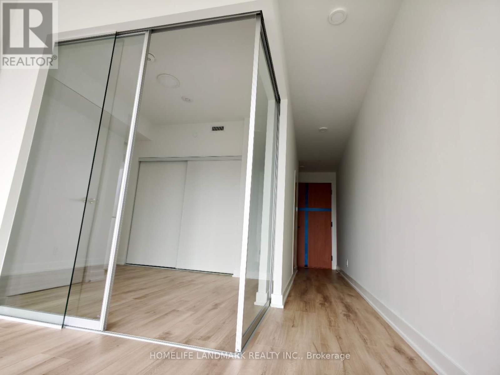 607 - 1660 Bloor Street W, Toronto, Ontario  M6P 1A8 - Photo 2 - W13107204