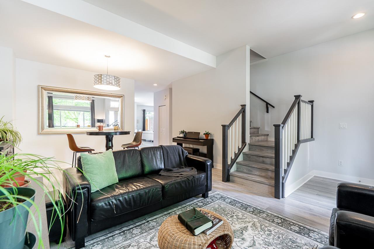 6125 150a Street, Surrey, British Columbia  V3S 7W9 - Photo 4 - R3121699