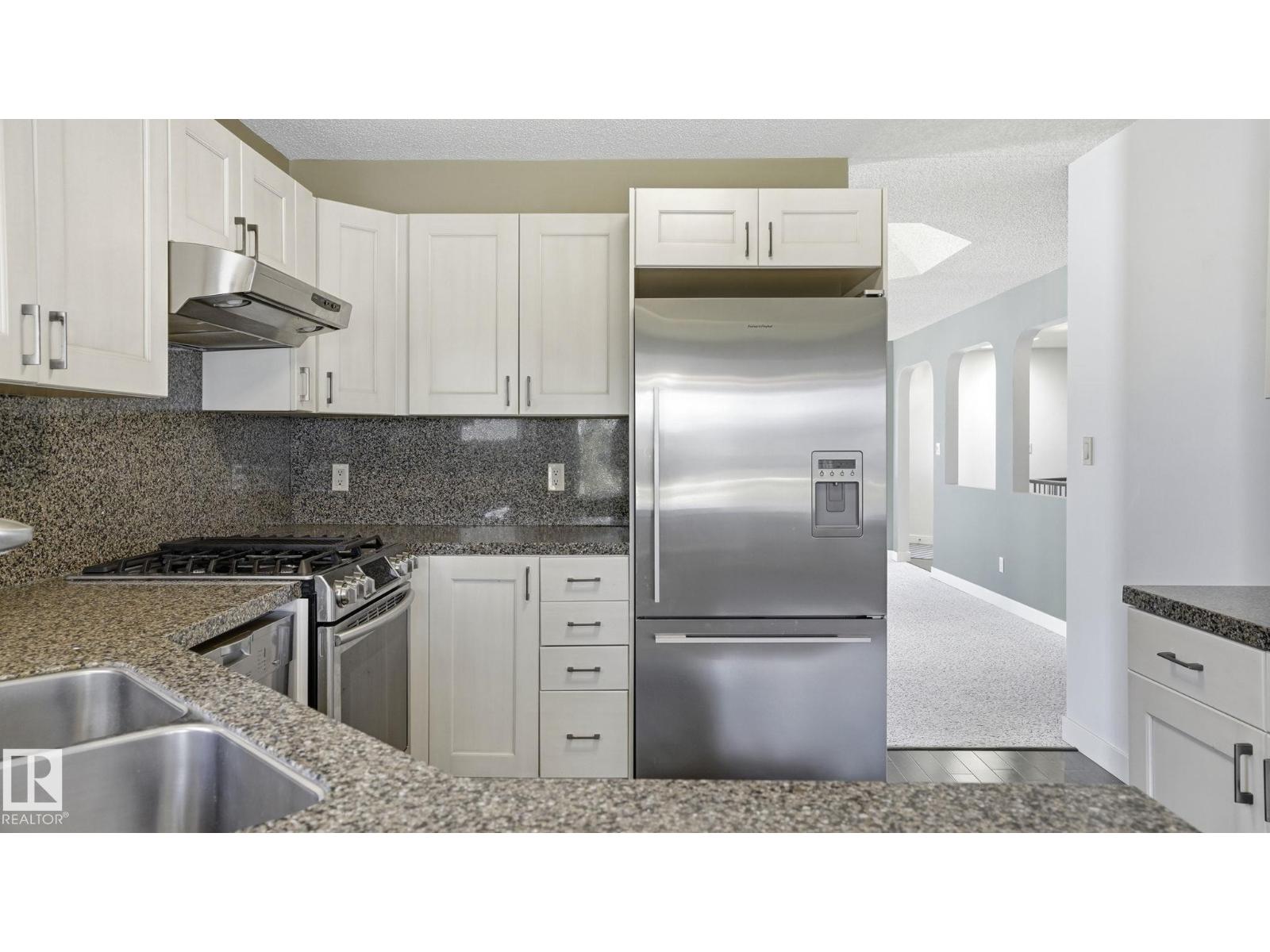 1346 Potter Greens Dr Nw, Edmonton, Alberta  T5T 6A3 - Photo 8 - E4486999
