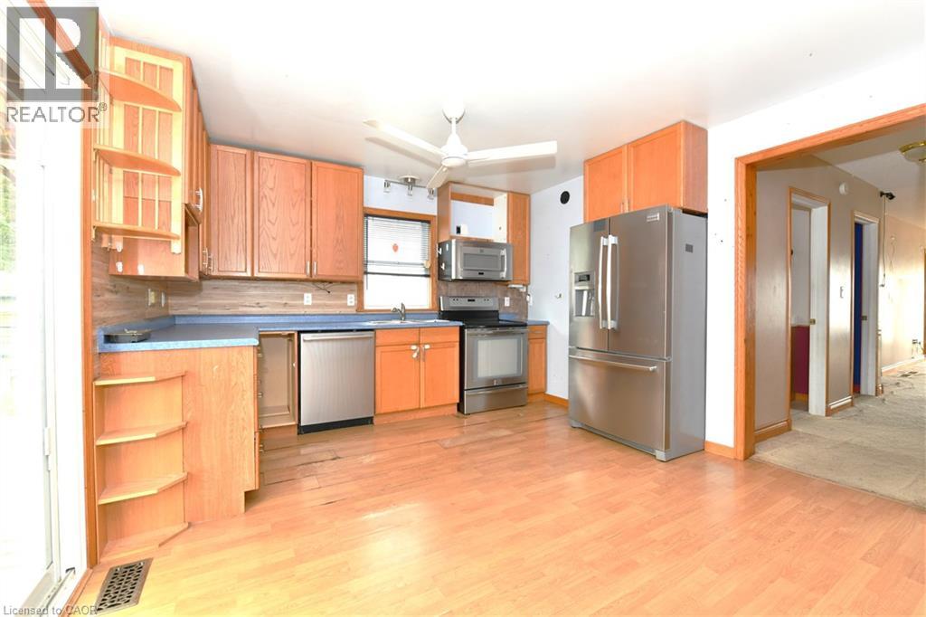274 Wellington Street, St. Thomas, Ontario  N5R 2S8 - Photo 7 - 40826961