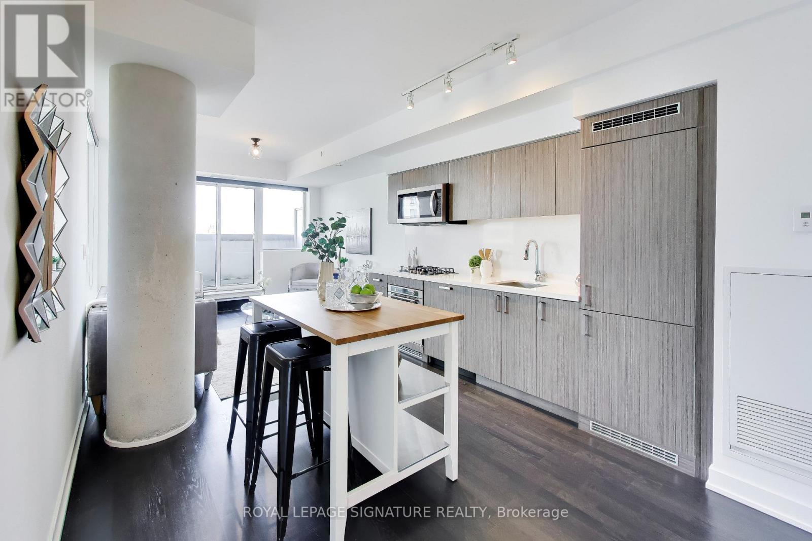 501 - 501 St Clair Avenue W, Toronto, Ontario  M5P 0A2 - Photo 7 - C13112008