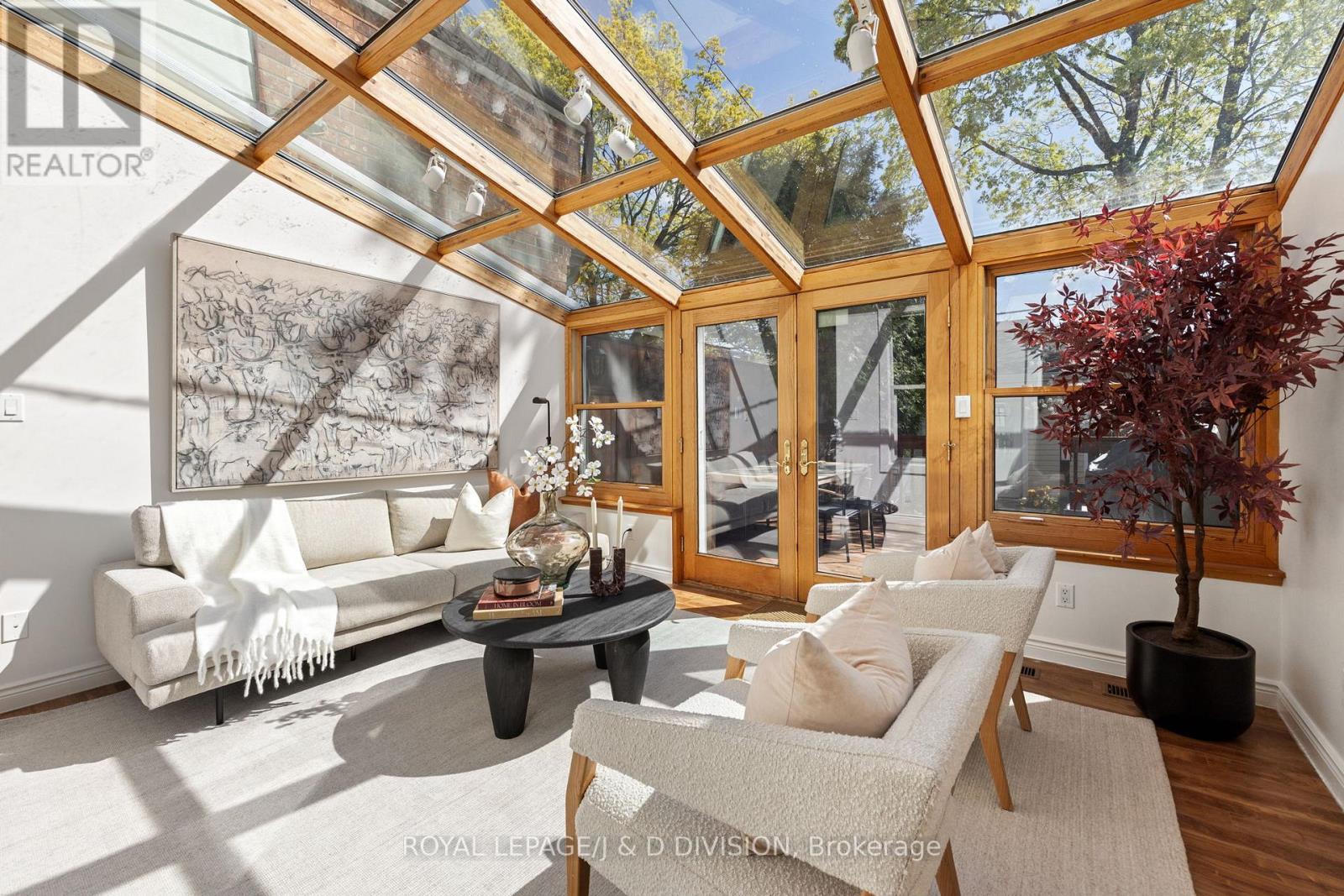 477 Roxton Road, Toronto, Ontario  M6G 3R5 - Photo 16 - C13112044
