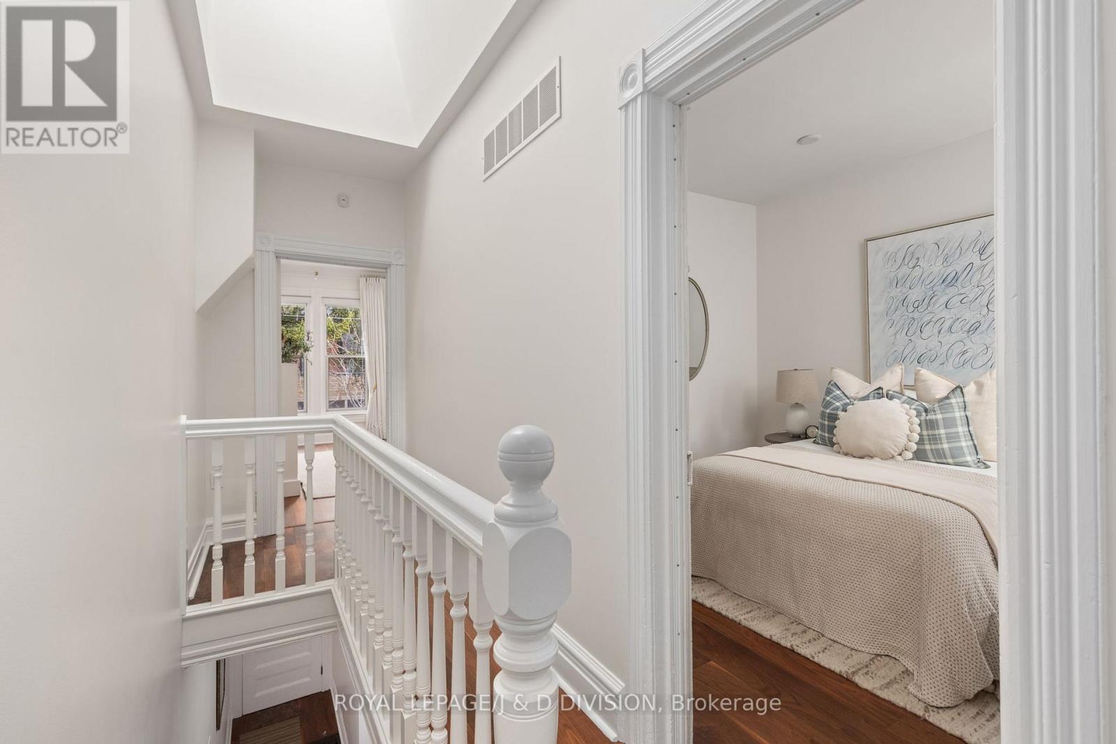477 Roxton Road, Toronto, Ontario  M6G 3R5 - Photo 22 - C13112044