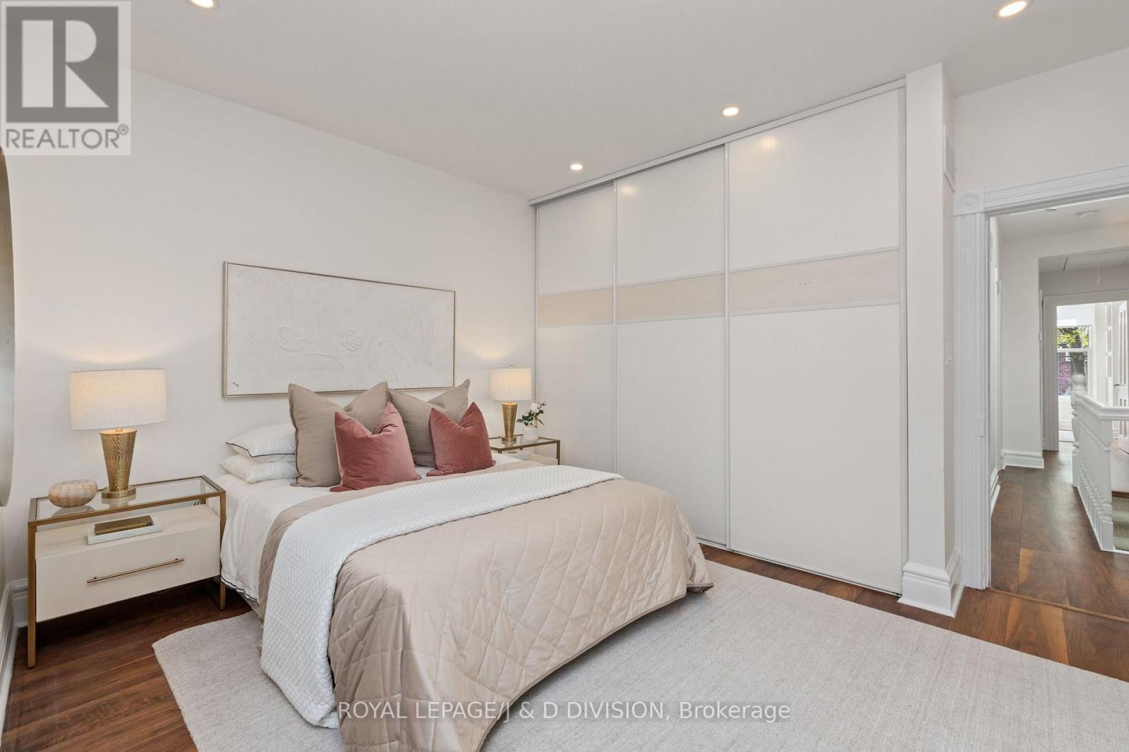 477 Roxton Road, Toronto, Ontario  M6G 3R5 - Photo 32 - C13112044