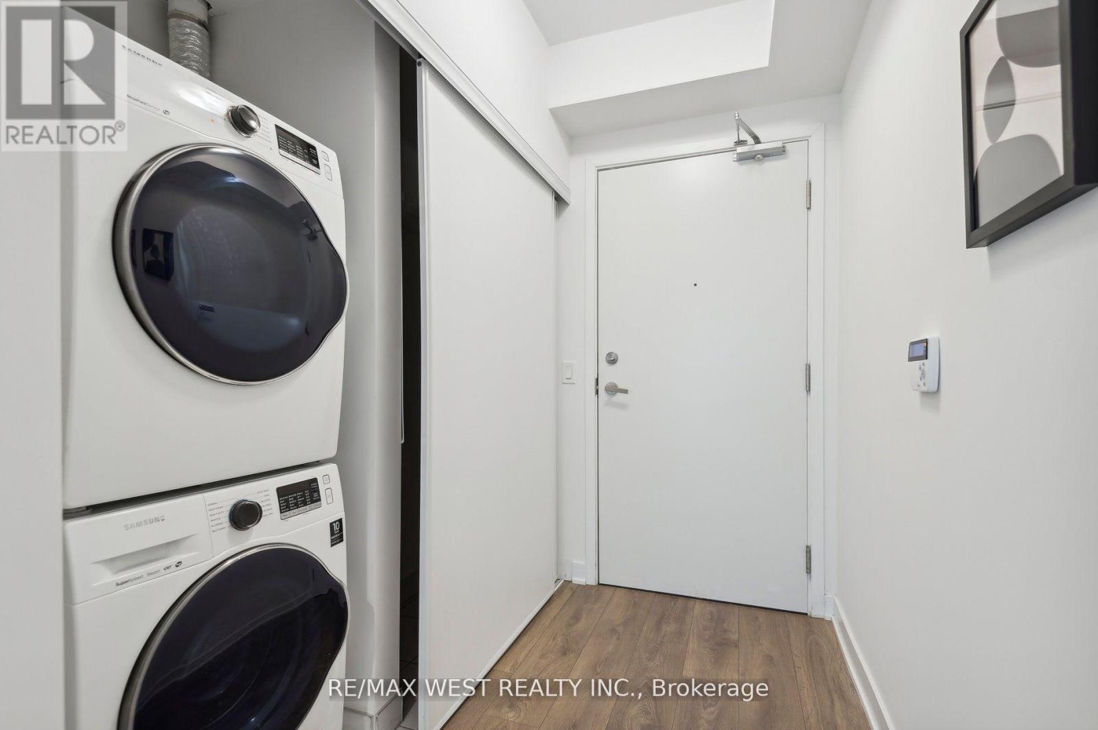 2215 - 195 Redpath Avenue, Toronto, Ontario  M4P 0E4 - Photo 11 - C13112124