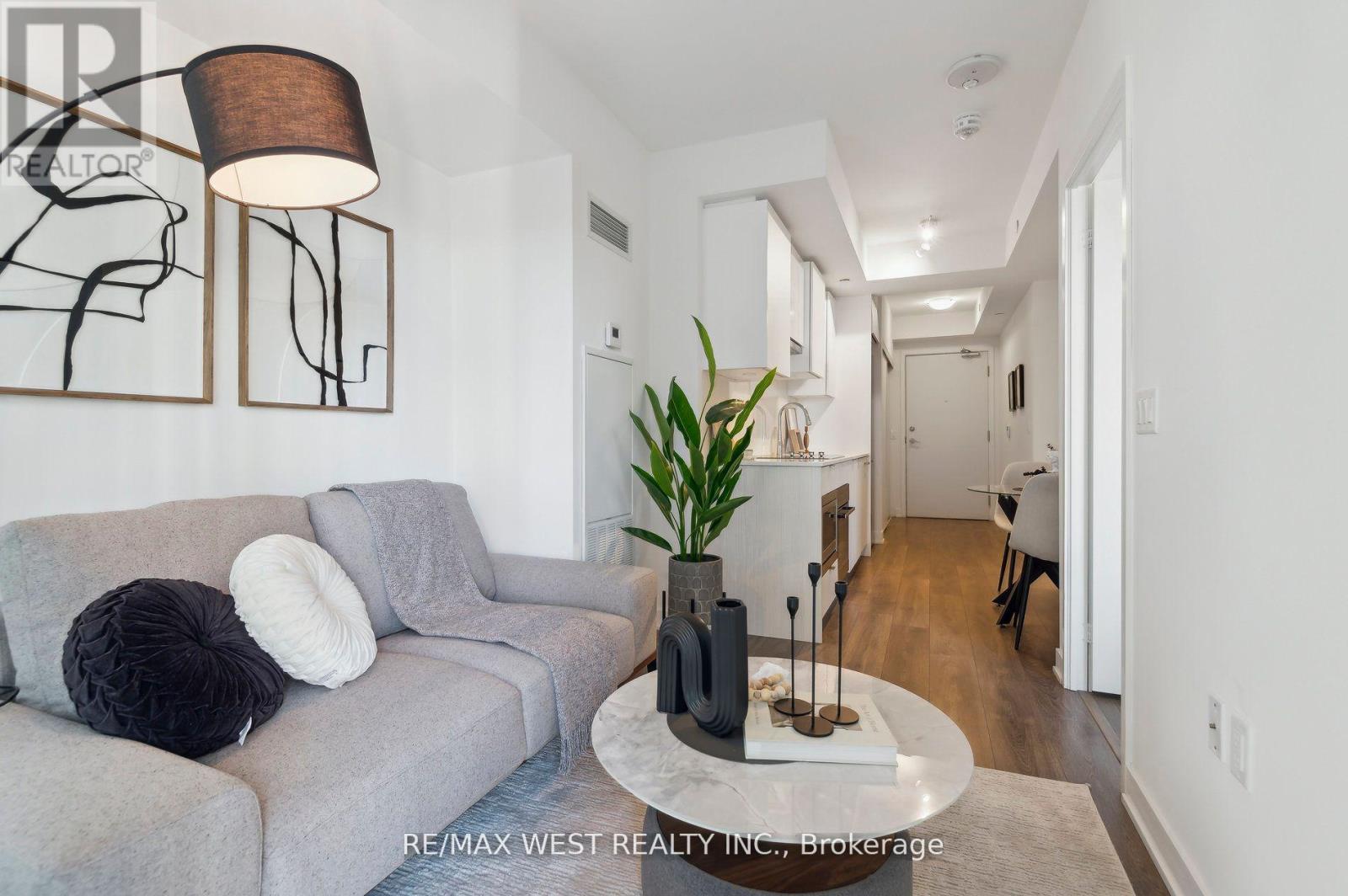 2215 - 195 Redpath Avenue, Toronto, Ontario  M4P 0E4 - Photo 6 - C13112124