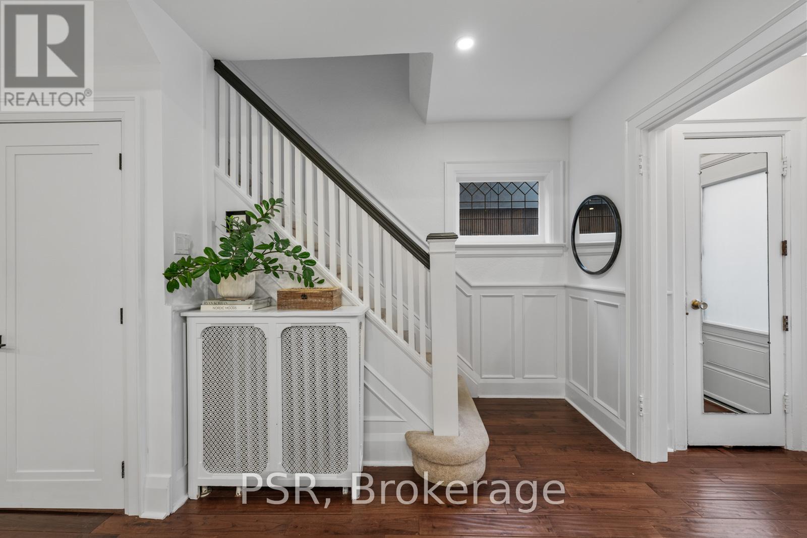 51 Camberwell Road, Toronto, Ontario  M6C 3E7 - Photo 13 - C13112230