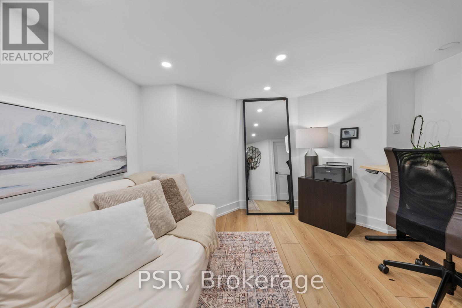 51 Camberwell Road, Toronto, Ontario  M6C 3E7 - Photo 31 - C13112230