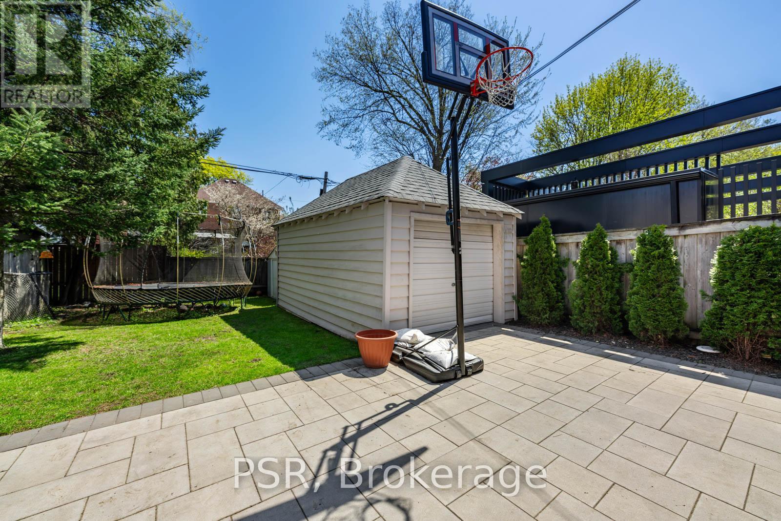 51 Camberwell Road, Toronto, Ontario  M6C 3E7 - Photo 37 - C13112230