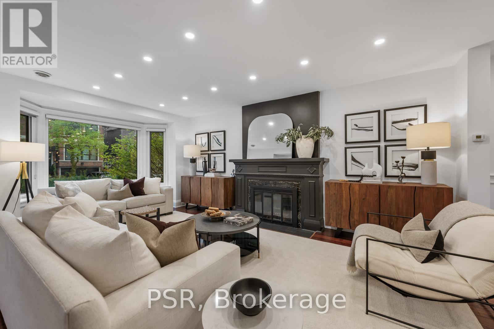 51 Camberwell Road, Toronto, Ontario  M6C 3E7 - Photo 4 - C13112230
