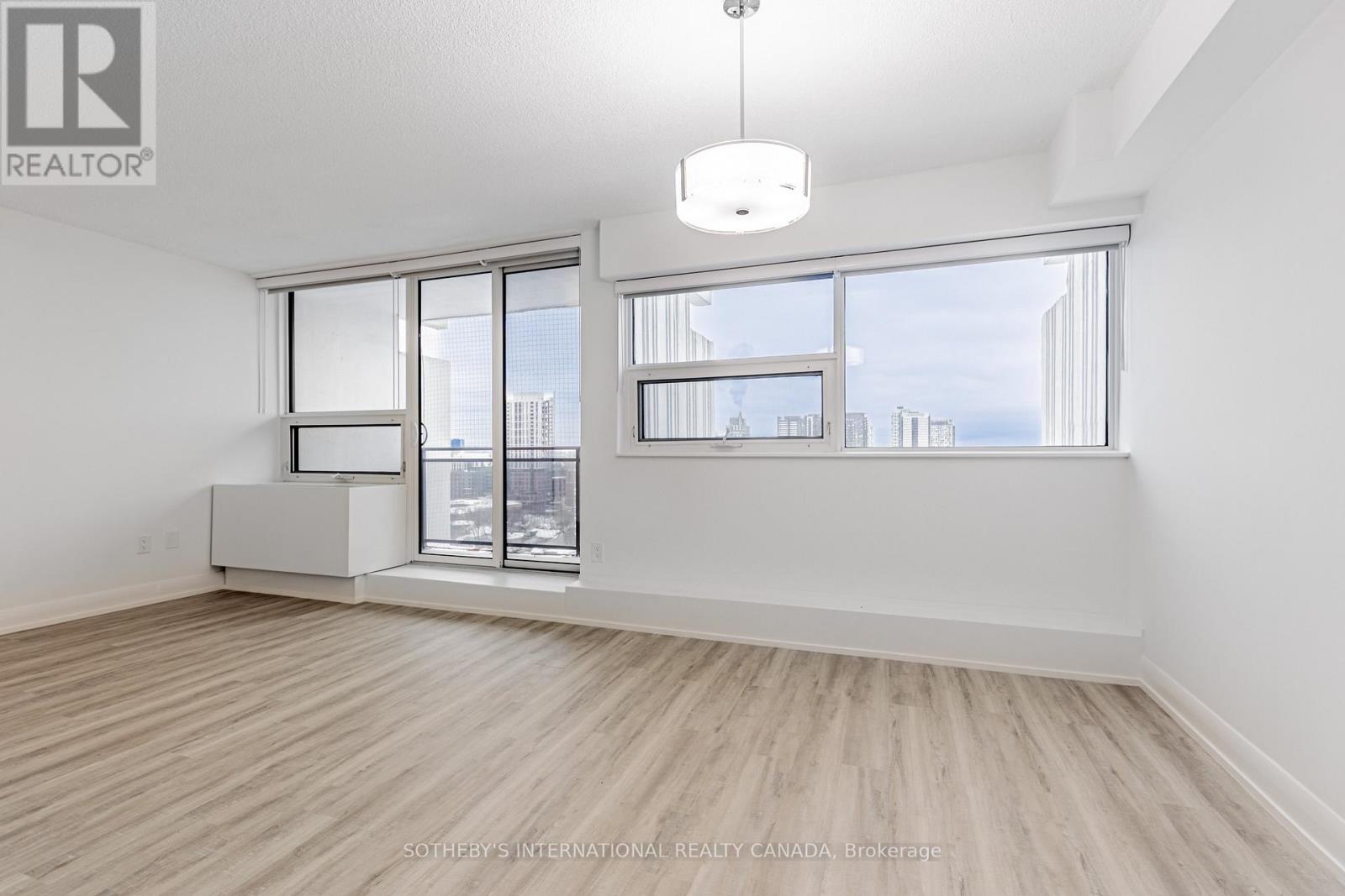 N2108 - 201 Sherbourne Street, Toronto, Ontario  M5A 3X1 - Photo 4 - C13112252