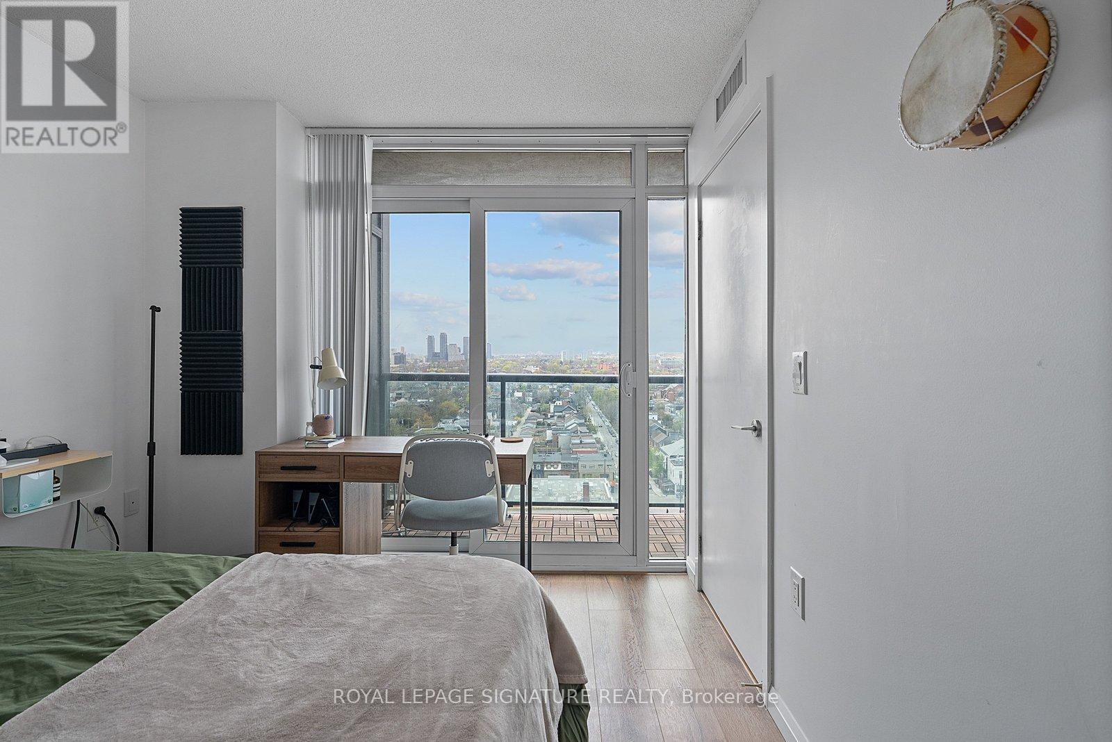 1722e - 36 Lisgar Street, Toronto, Ontario  M6J 0C7 - Photo 12 - C13112268