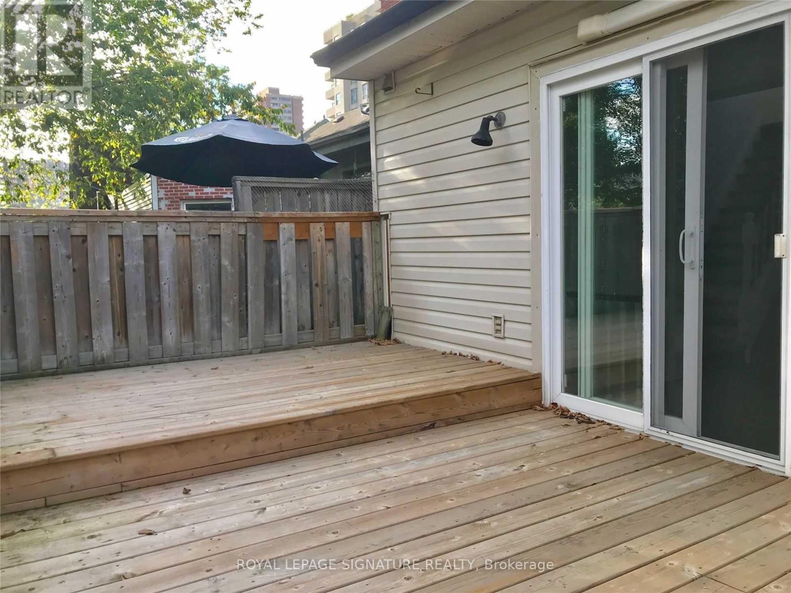 3rd Flr - 105 Gloucester Street, Toronto, Ontario  M4Y 1M2 - Photo 11 - C13112292