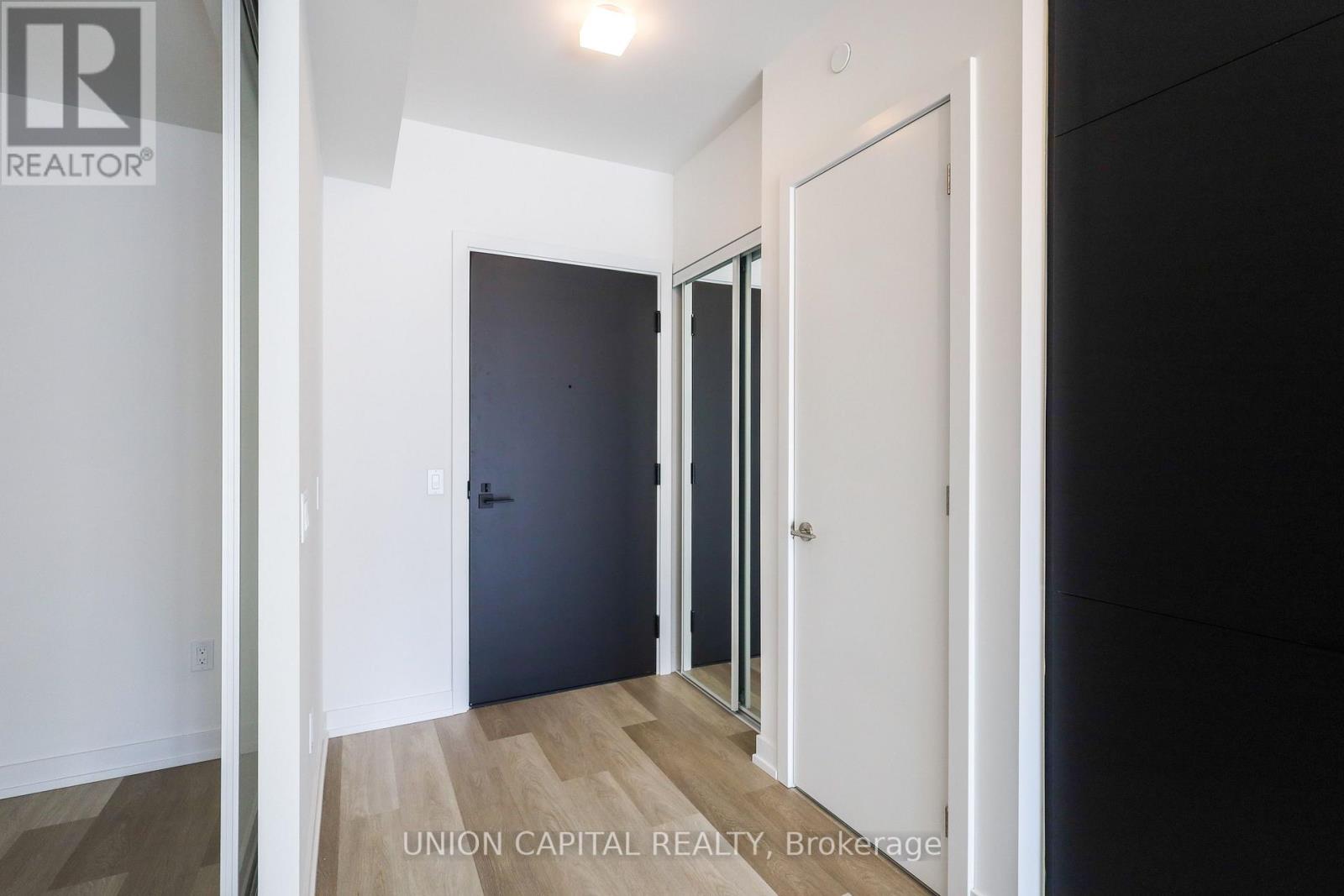 520 - 28 Eastern Avenue, Toronto, Ontario  M5A 0Y2 - Photo 2 - C13112294