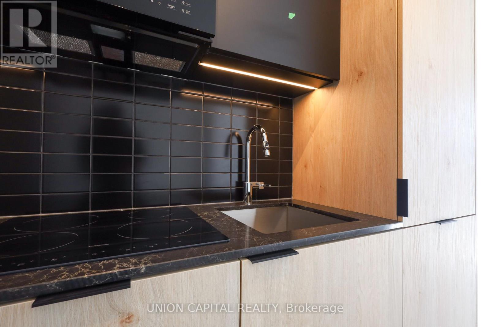 520 - 28 Eastern Avenue, Toronto, Ontario  M5A 0Y2 - Photo 6 - C13112294
