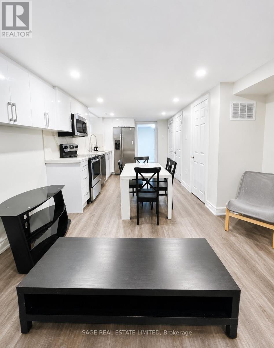 Lower Level - 230 Lawrence Avenue W, Toronto, Ontario  M4R 2J3 - Photo 2 - C13112314
