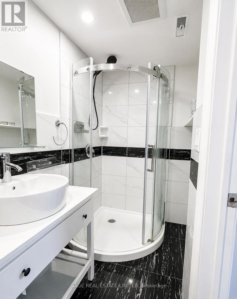Lower Level - 230 Lawrence Avenue W, Toronto, Ontario  M4R 2J3 - Photo 9 - C13112314