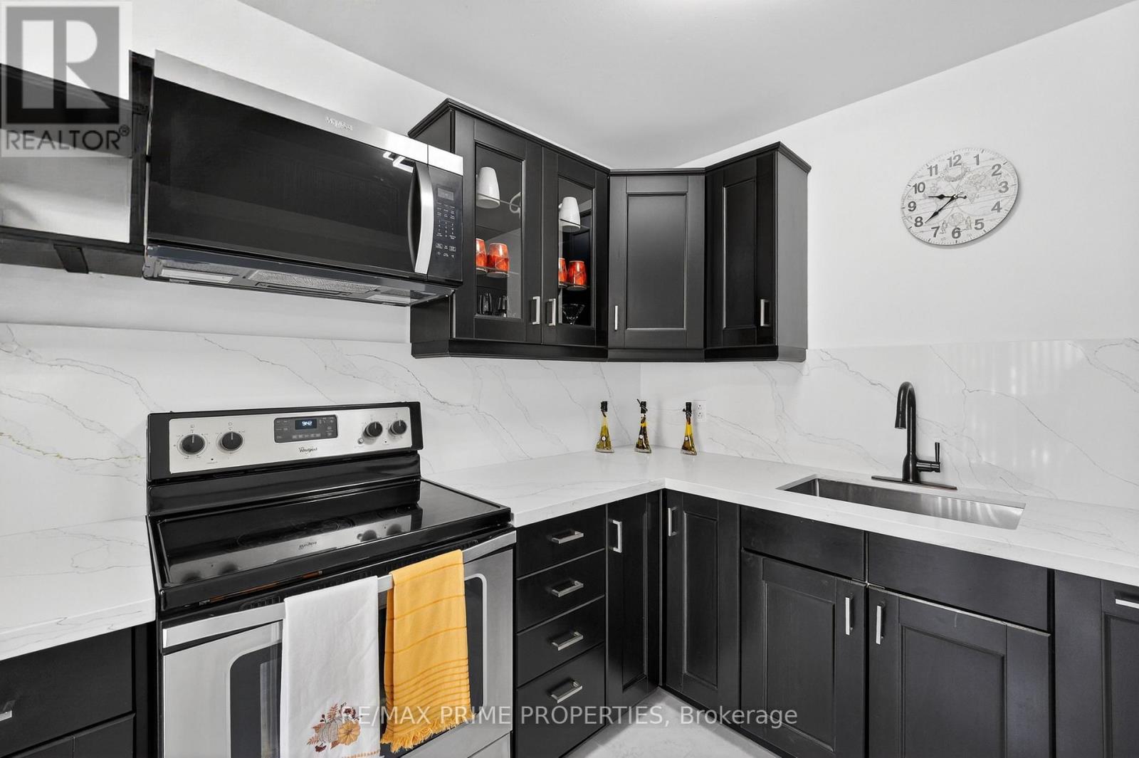90 Maris Shep Way, Toronto, Ontario  M2J 4S2 - Photo 14 - C13112336