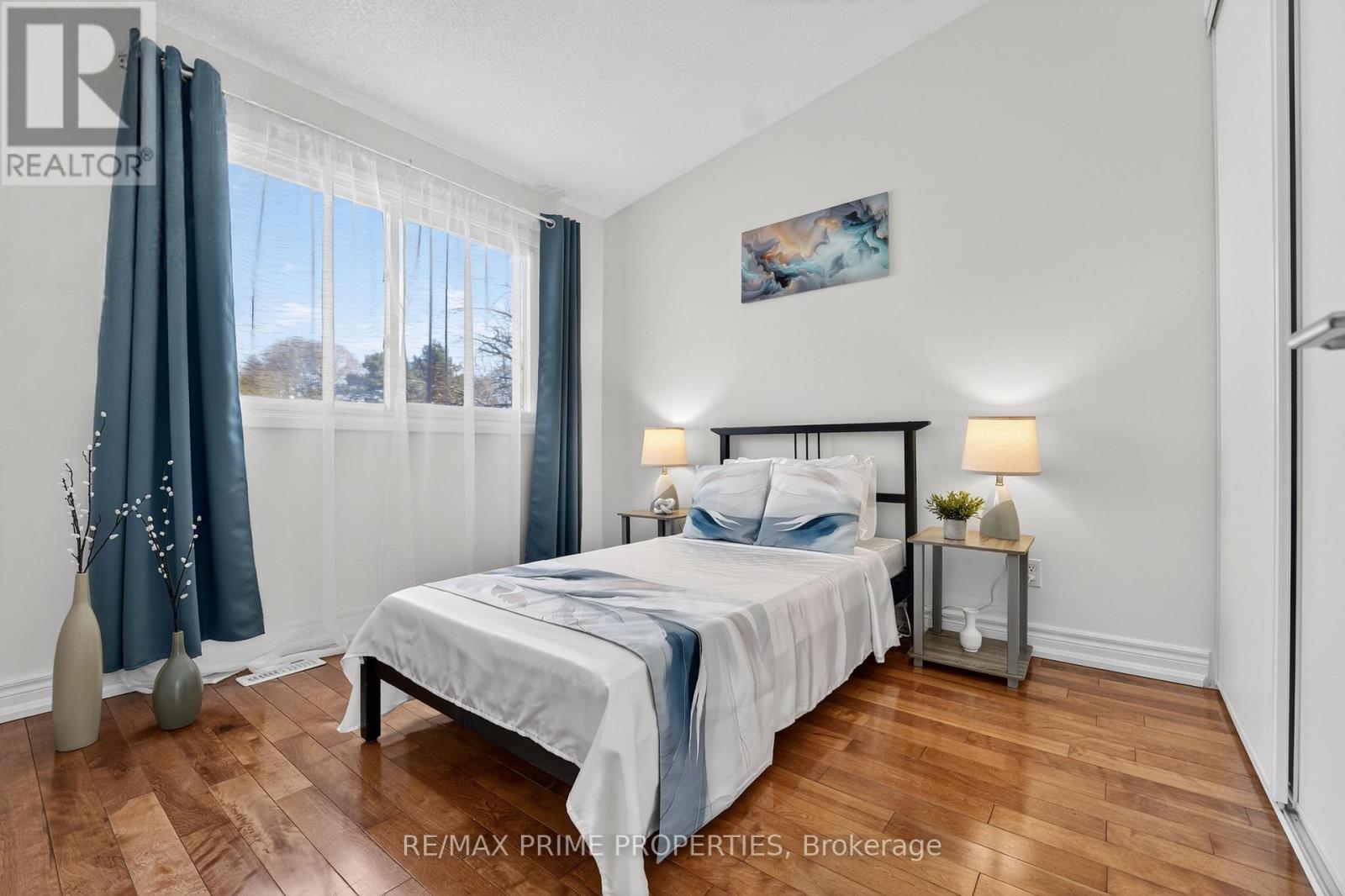90 Maris Shep Way, Toronto, Ontario  M2J 4S2 - Photo 25 - C13112336