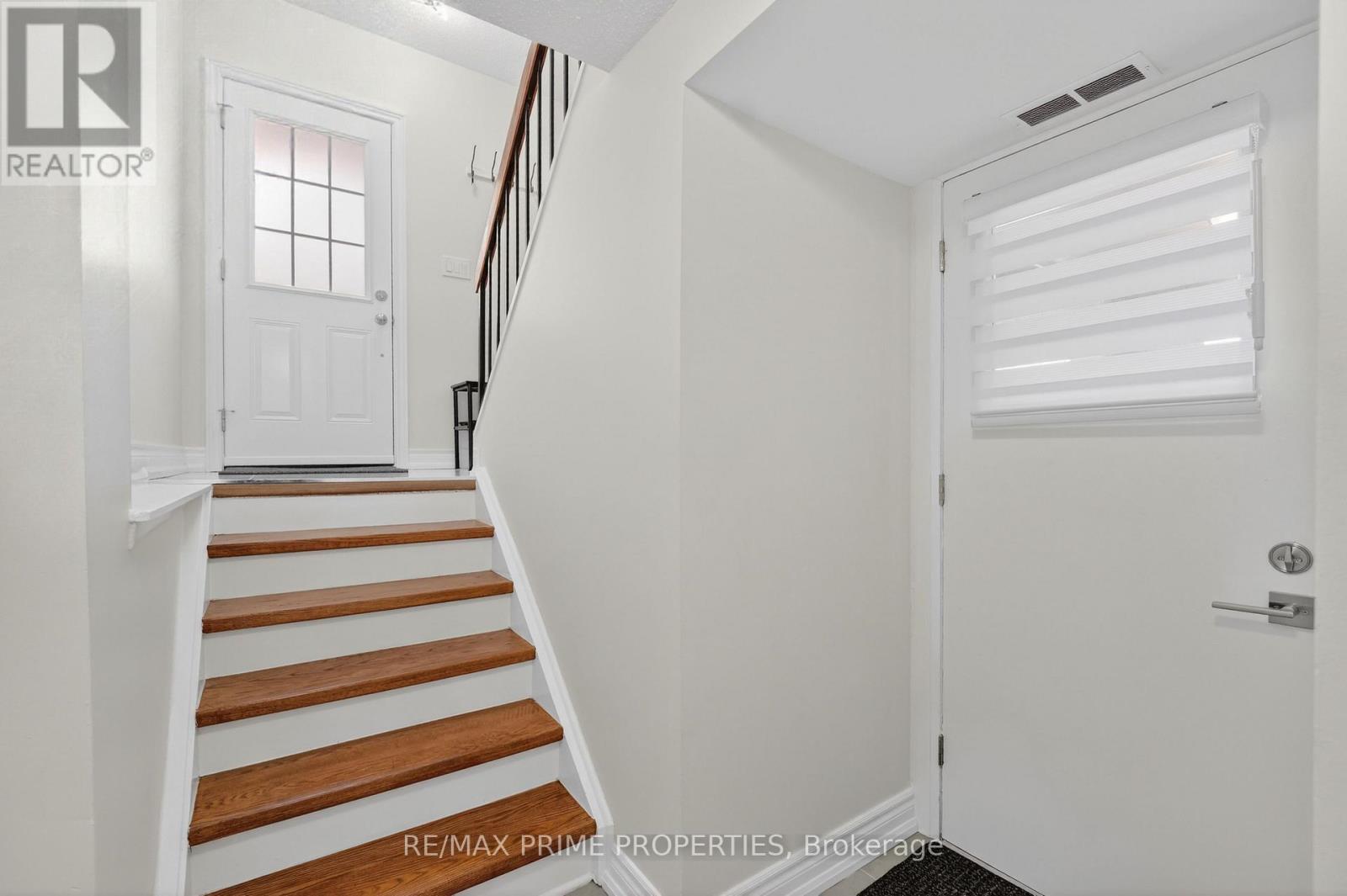 90 Maris Shep Way, Toronto, Ontario  M2J 4S2 - Photo 30 - C13112336