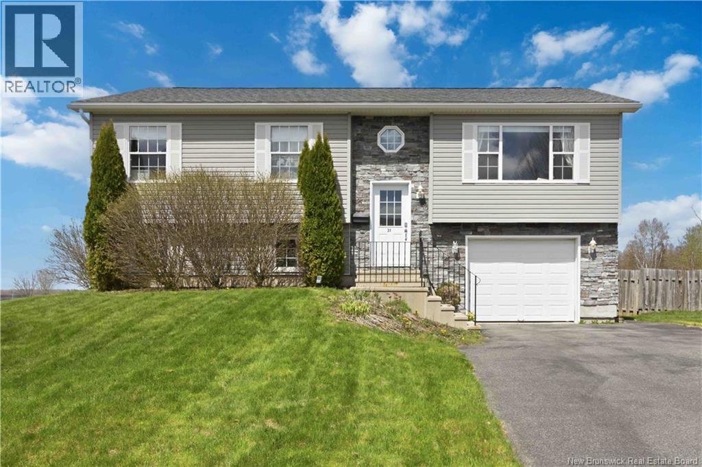 31 Hallihan Drive, Oromocto, New Brunswick