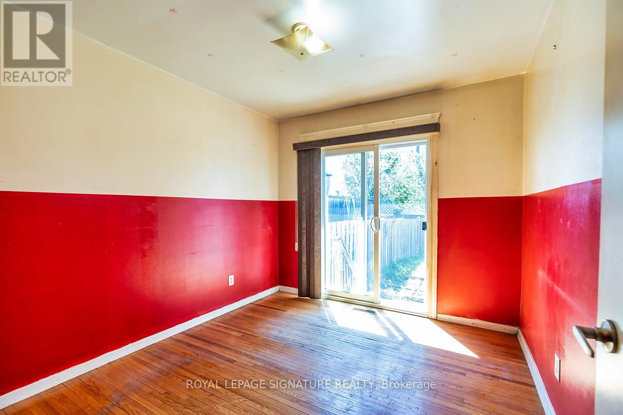 593 Gibb Street, Oshawa, Ontario  L1J 1Z6 - Photo 17 - E13111952