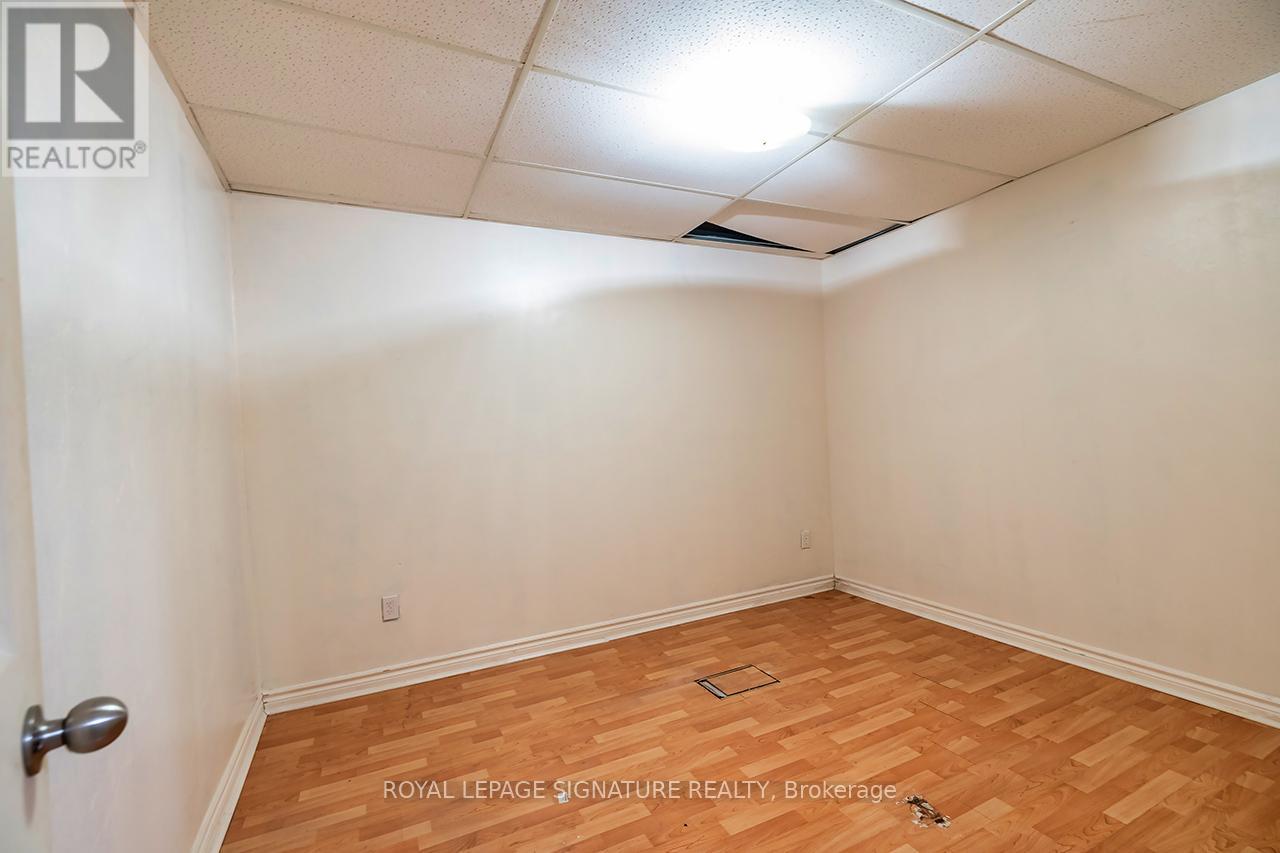 593 Gibb Street, Oshawa, Ontario  L1J 1Z6 - Photo 19 - E13111952