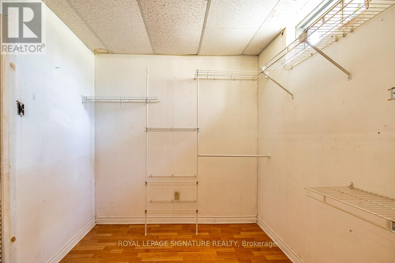593 Gibb Street, Oshawa, Ontario  L1J 1Z6 - Photo 29 - E13111952