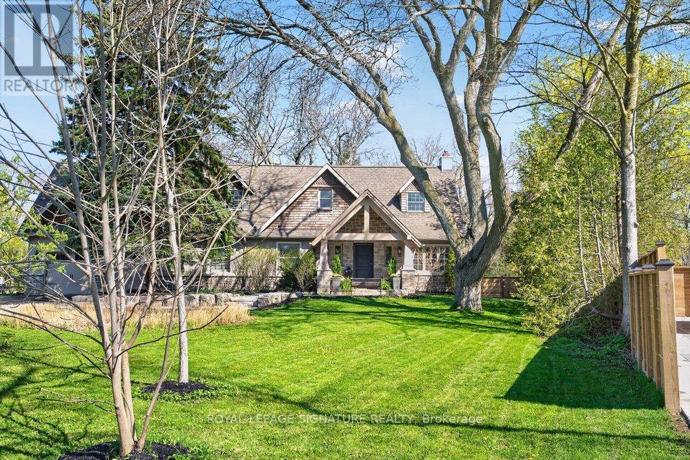 2 PINE RIDGE DRIVE, Toronto, Ontario