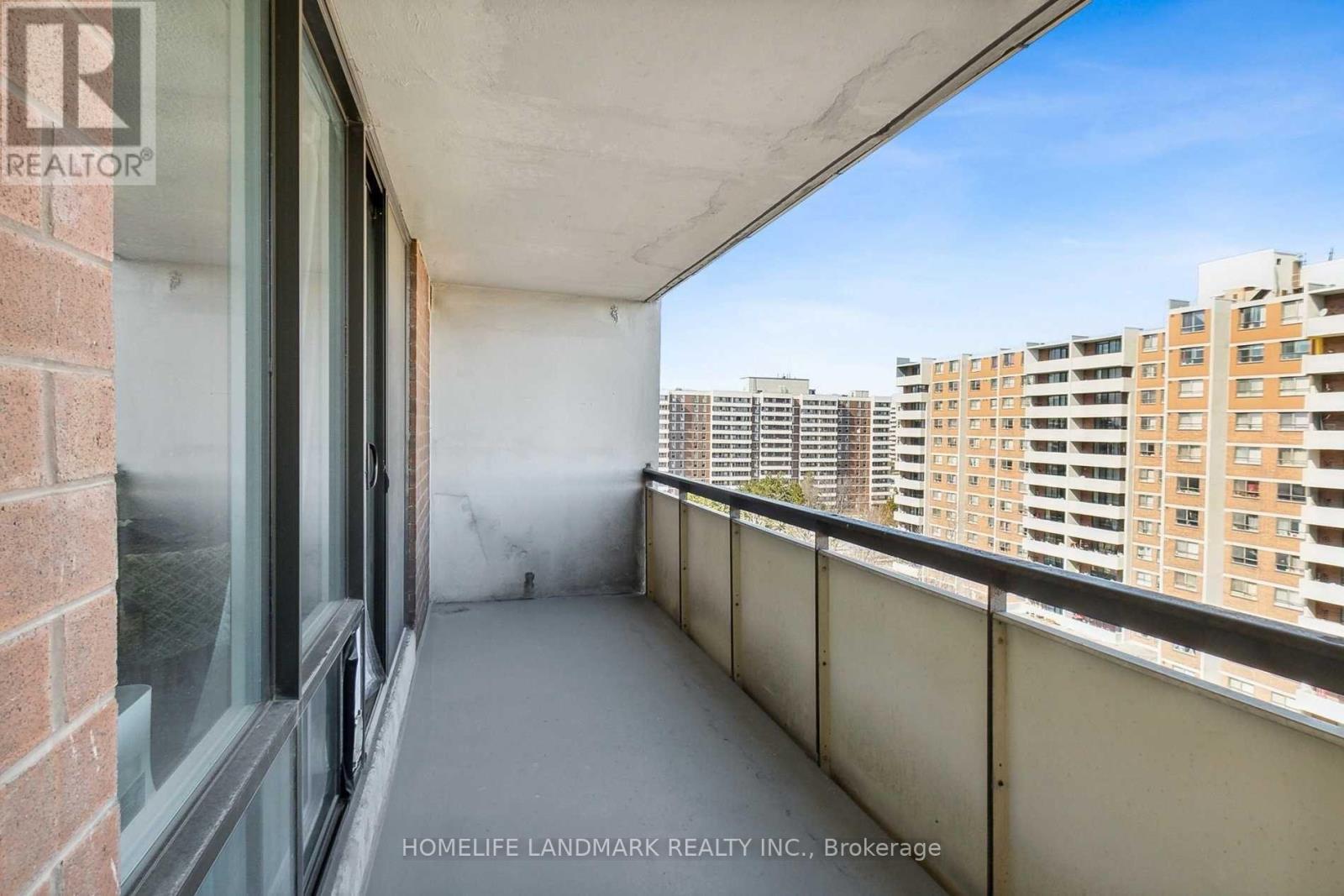 1006 - 1250 Bridletowne Circle, Toronto (L'amoreaux), Ontario  M1W 2V1 - Photo 15 - E13112090