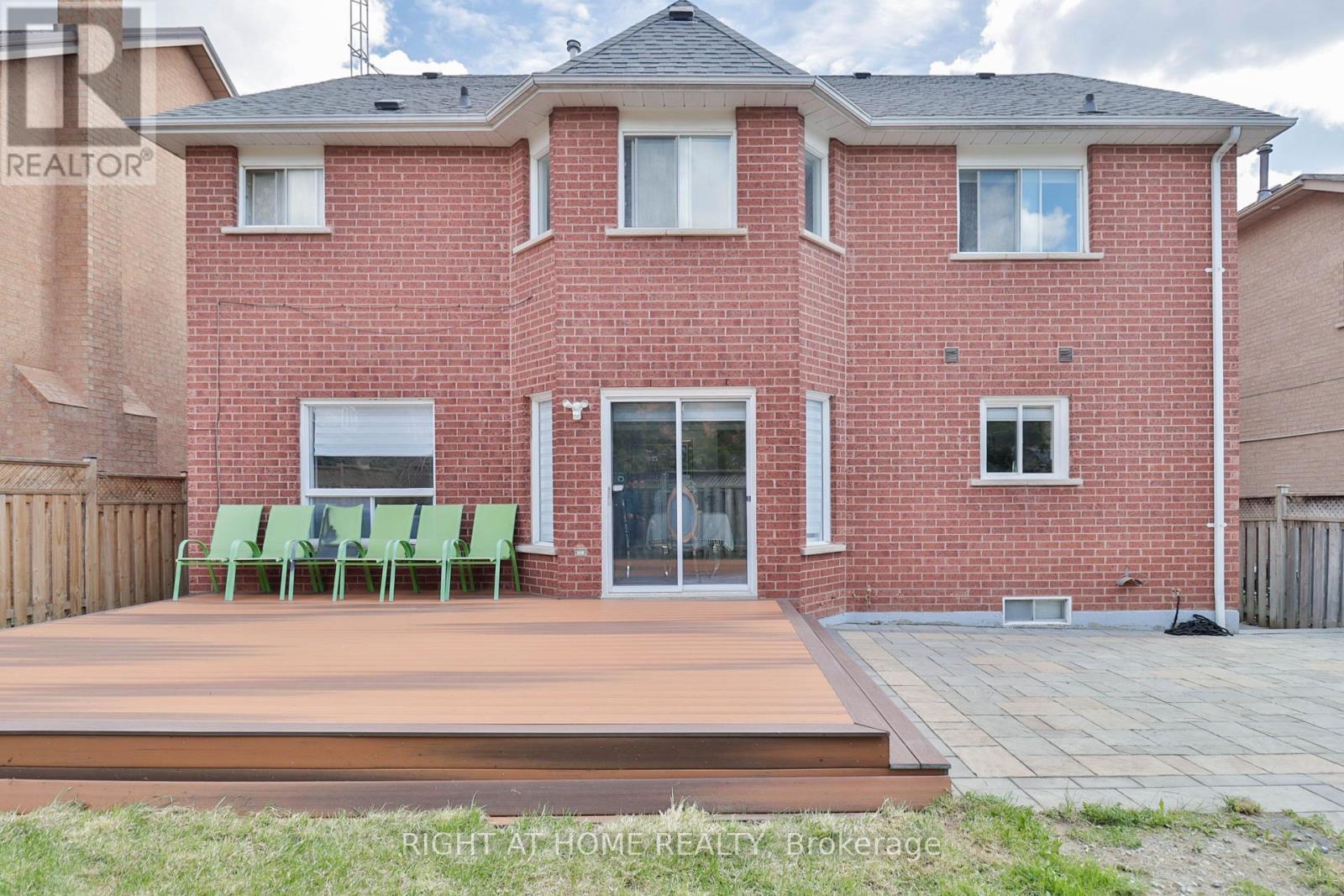1856 Woodview Avenue, Pickering (Highbush), Ontario  L1V 1L4 - Photo 11 - E13112296