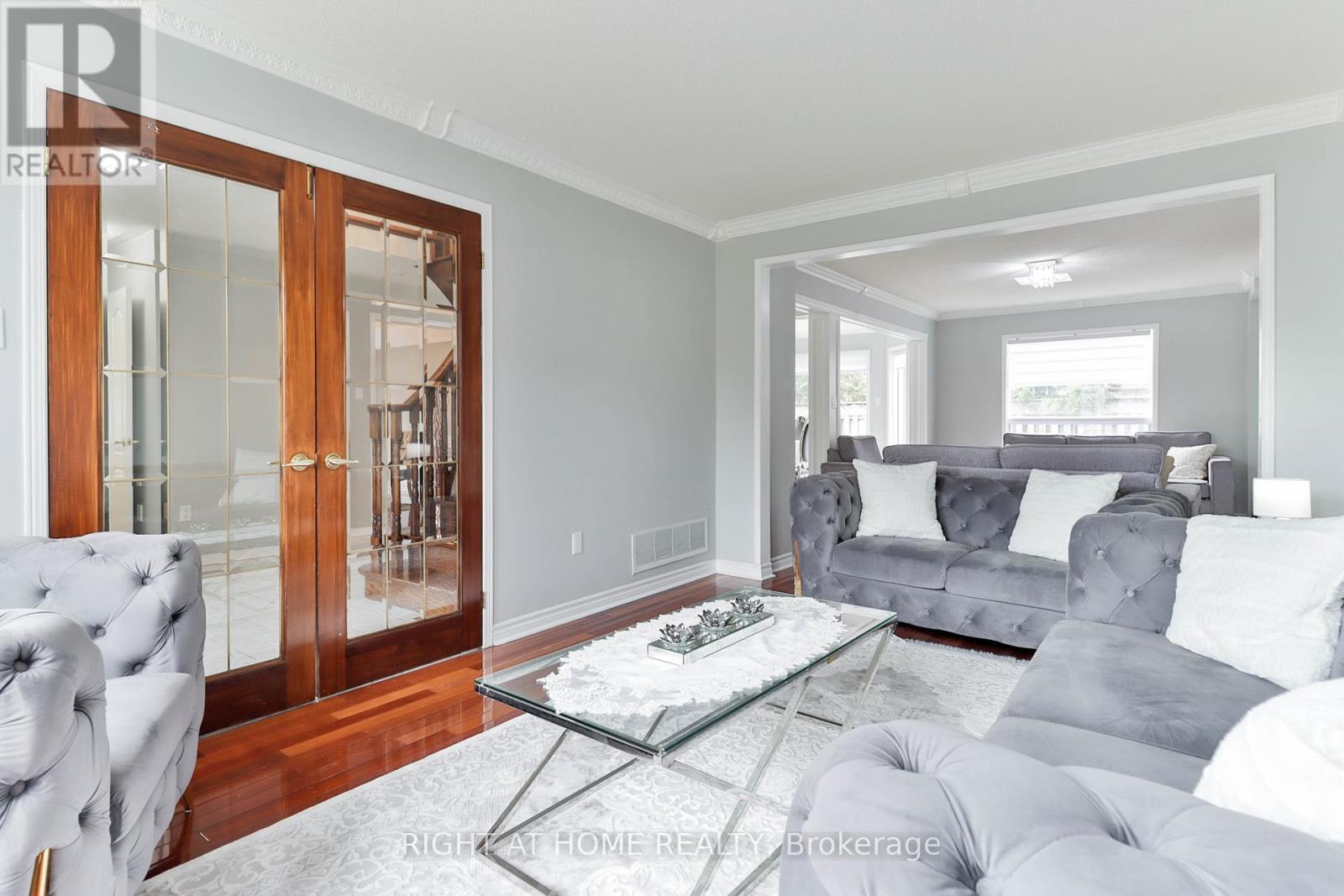 1856 Woodview Avenue, Pickering (Highbush), Ontario  L1V 1L4 - Photo 20 - E13112296