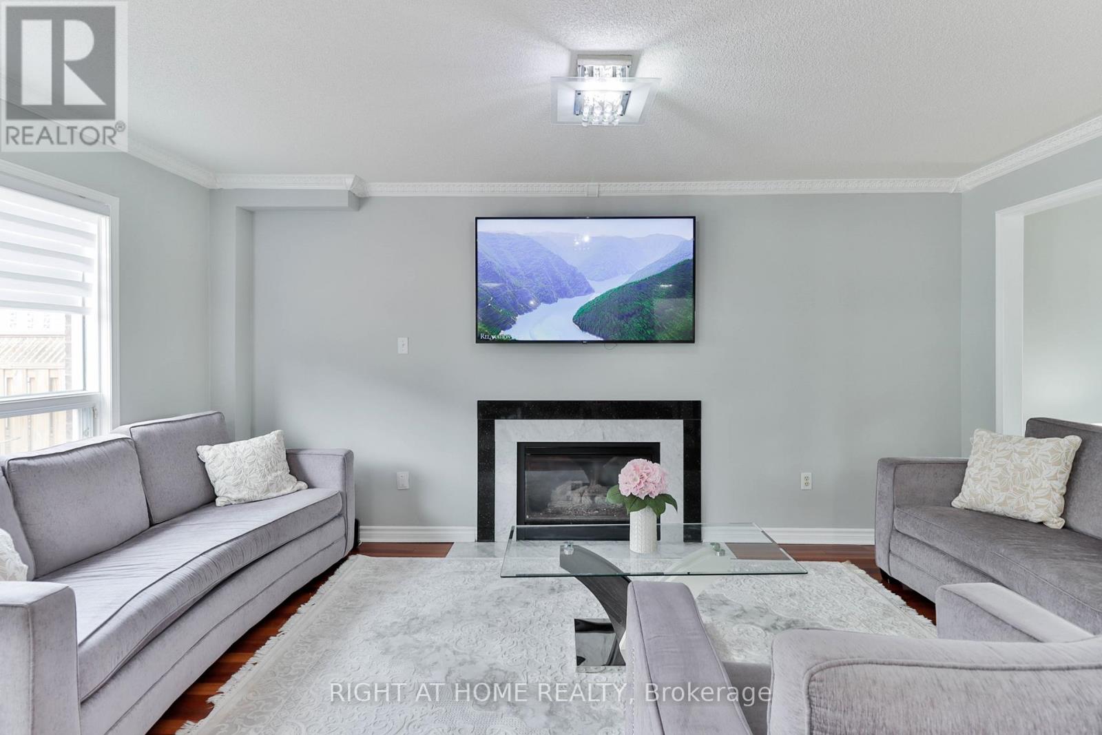 1856 Woodview Avenue, Pickering (Highbush), Ontario  L1V 1L4 - Photo 22 - E13112296