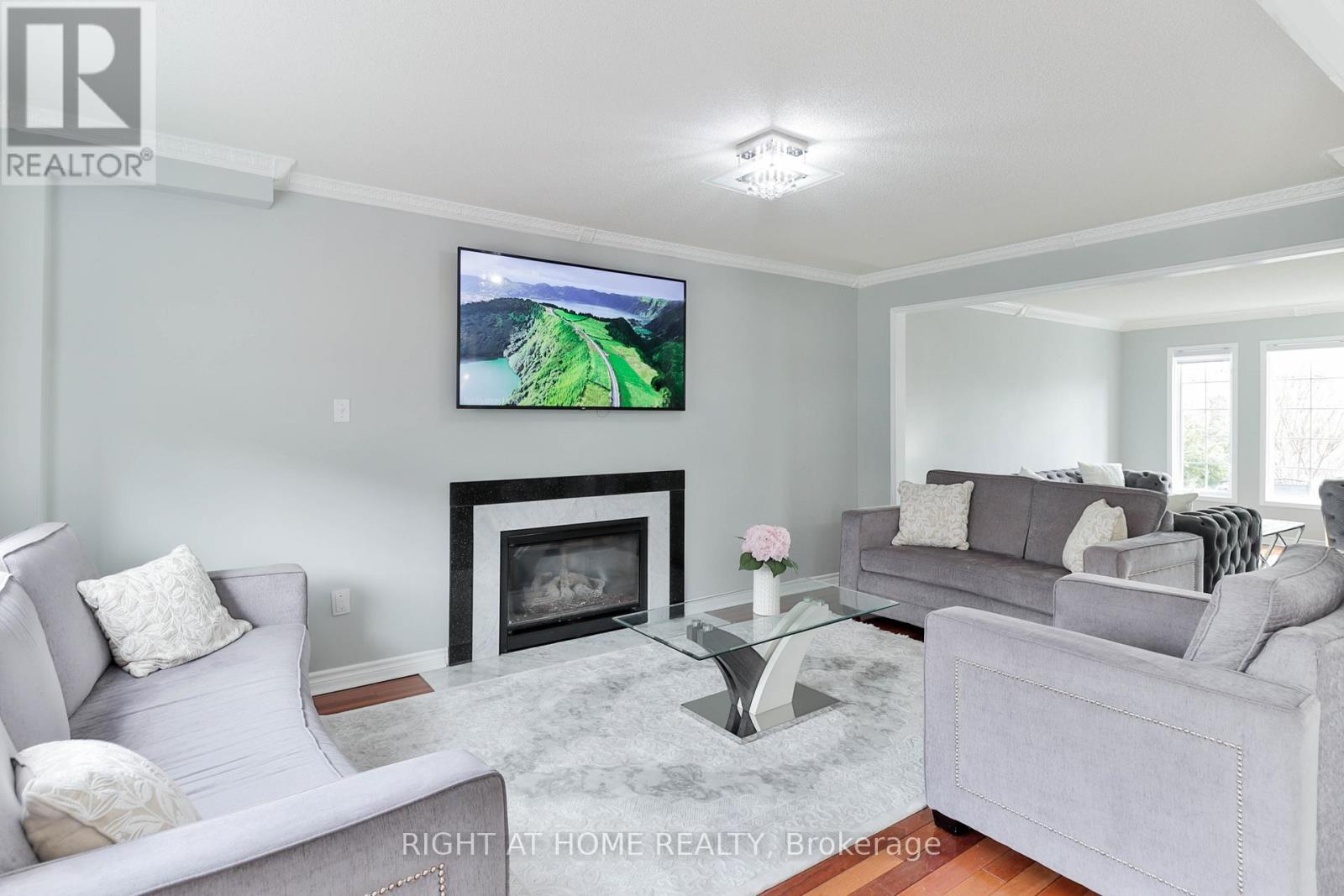 1856 Woodview Avenue, Pickering (Highbush), Ontario  L1V 1L4 - Photo 23 - E13112296
