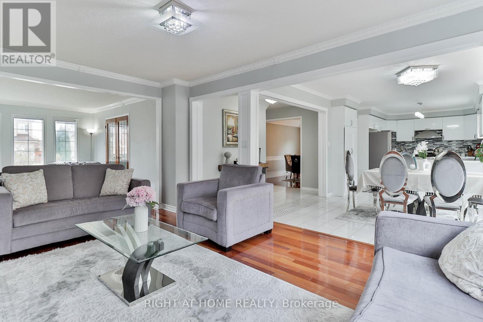 1856 Woodview Avenue, Pickering (Highbush), Ontario  L1V 1L4 - Photo 25 - E13112296