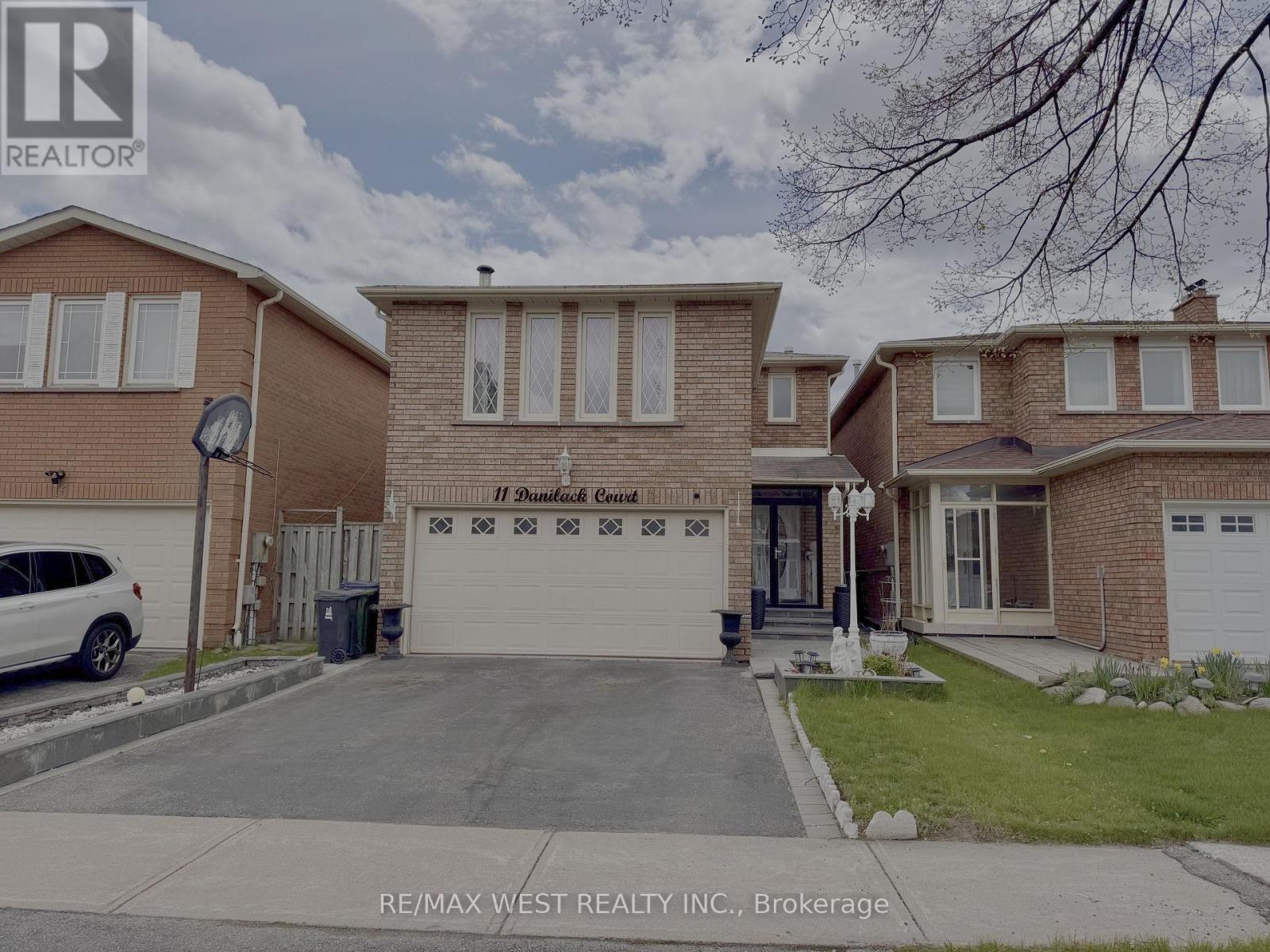11 DANILACK COURT, Toronto, Ontario