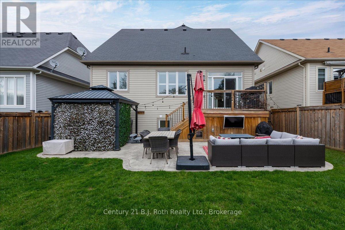 40 Grand Poplar Lane, Wasaga Beach, Ontario  L9Z 0E2 - Photo 29 - S13095412