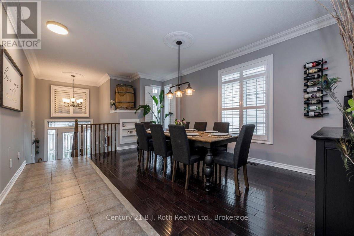 40 Grand Poplar Lane, Wasaga Beach, Ontario  L9Z 0E2 - Photo 3 - S13095412
