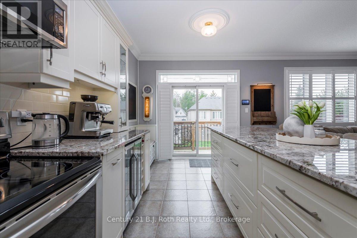 40 Grand Poplar Lane, Wasaga Beach, Ontario  L9Z 0E2 - Photo 9 - S13095412