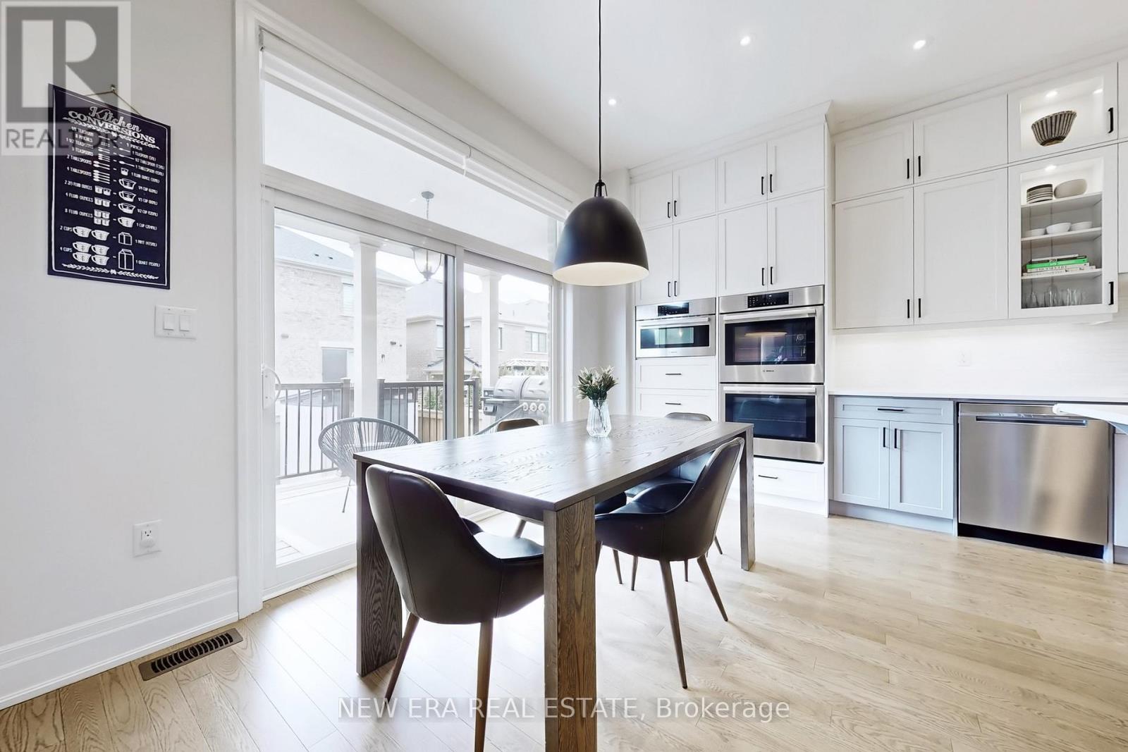 19 Hugh Mccutcheon Way, Vaughan, Ontario  L4H 4S8 - Photo 10 - N13112054