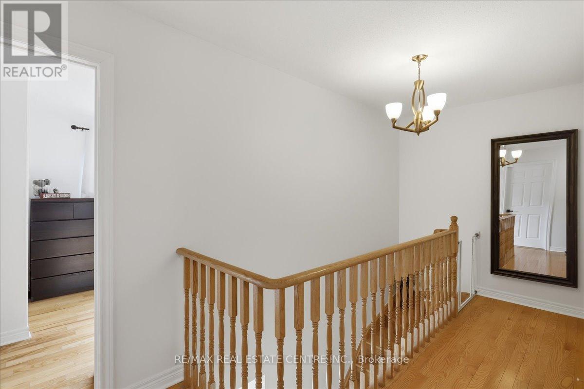 83 Limeridge Street, Aurora, Ontario  L4G 7X9 - Photo 14 - N13112078