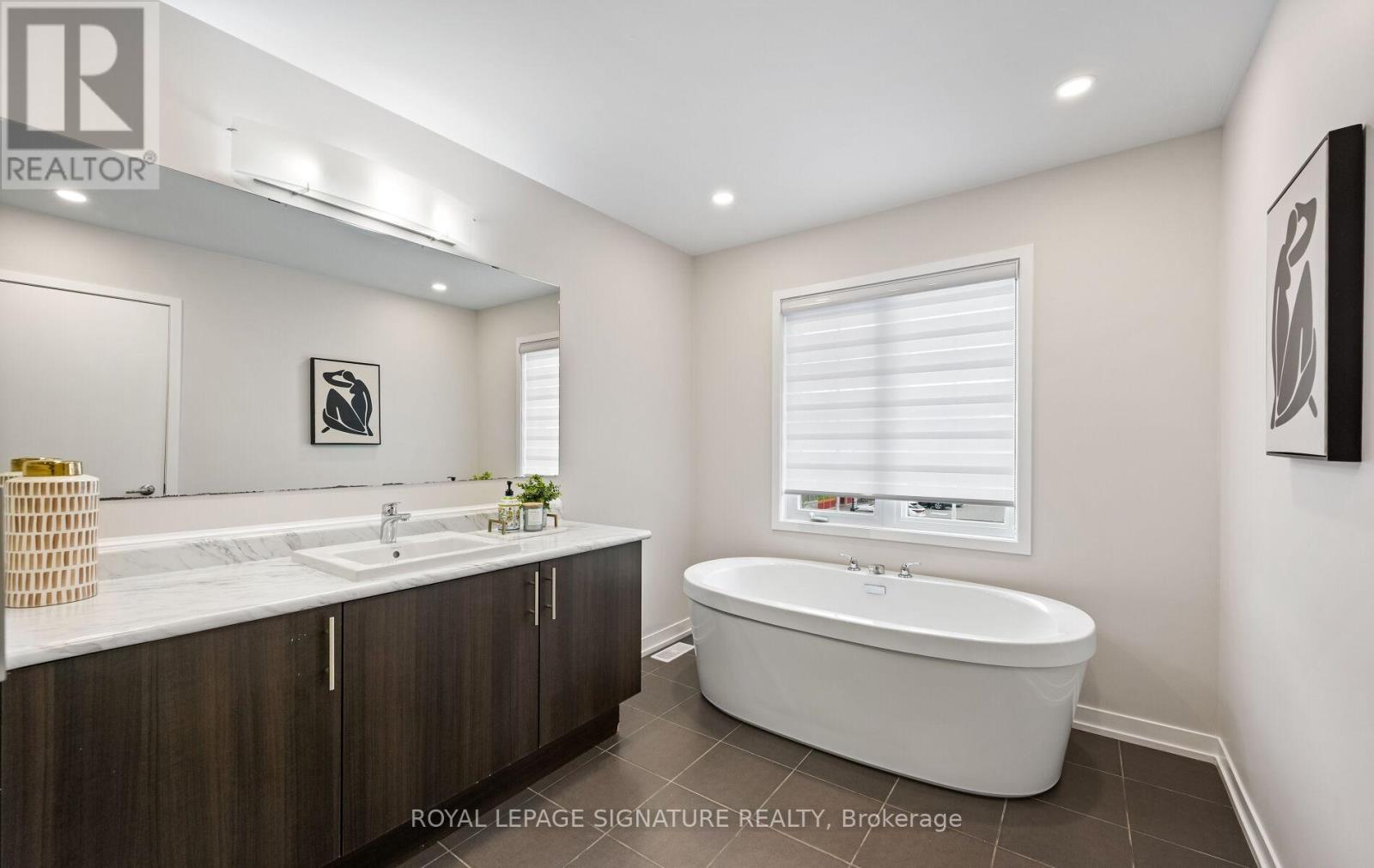 12 Avonmore Trail, Vaughan, Ontario  L6A 4Y4 - Photo 21 - N13112084