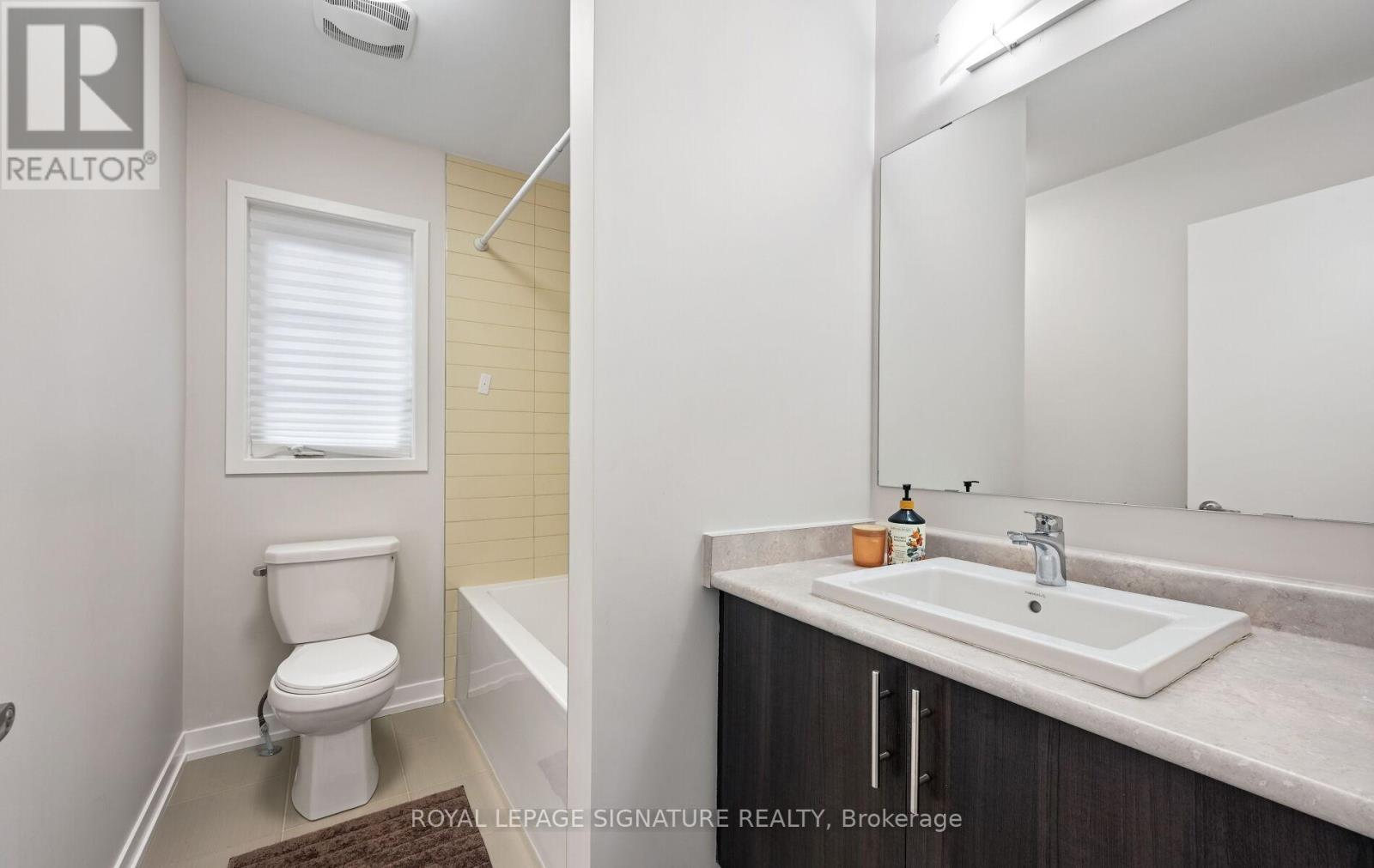 12 Avonmore Trail, Vaughan, Ontario  L6A 4Y4 - Photo 27 - N13112084