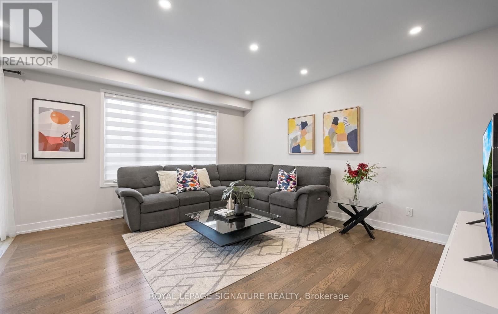 12 Avonmore Trail, Vaughan, Ontario  L6A 4Y4 - Photo 8 - N13112084