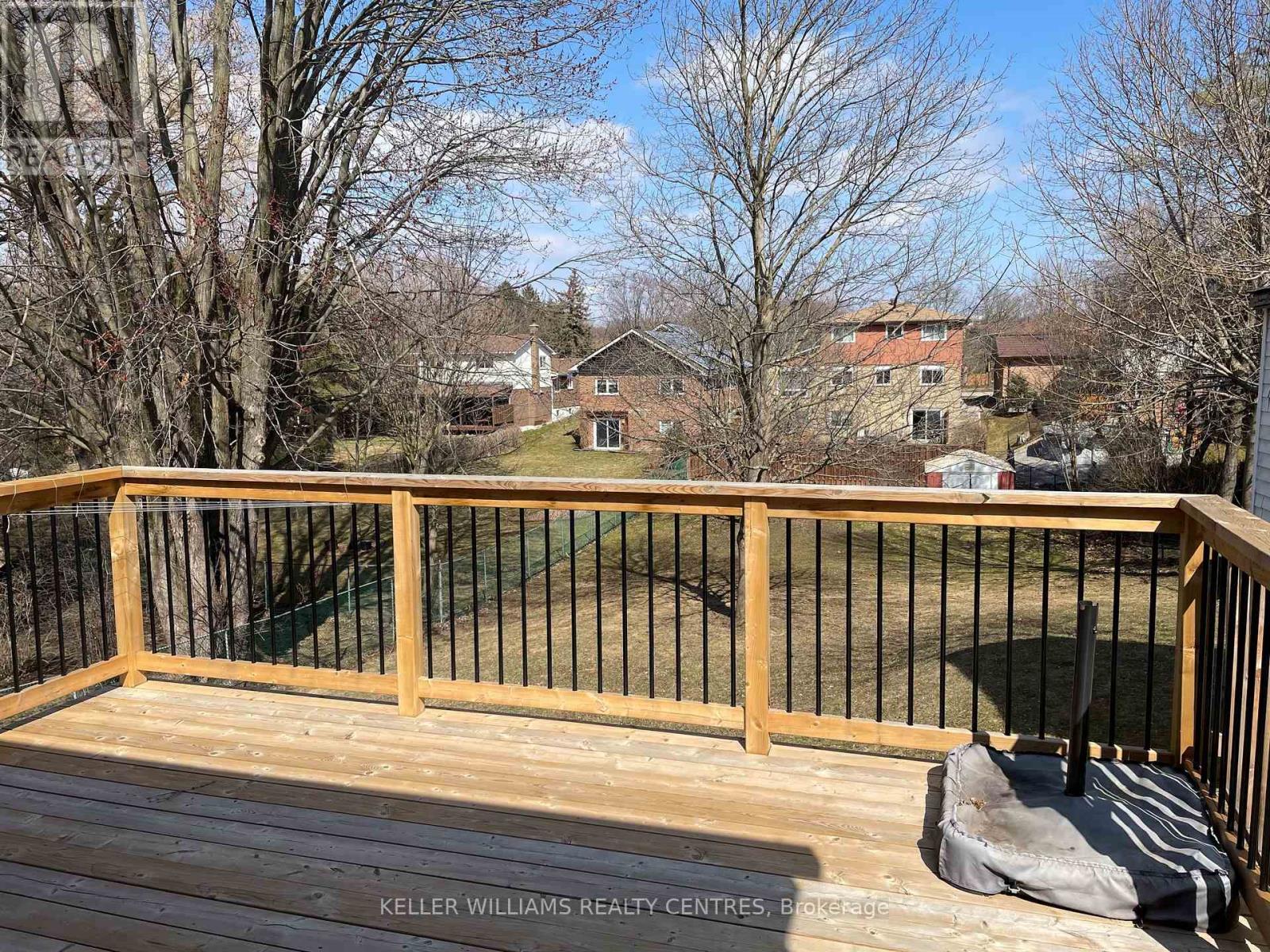 Upper - 185 Newton Street, Newmarket, Ontario  L3Y 3K6 - Photo 12 - N13112088