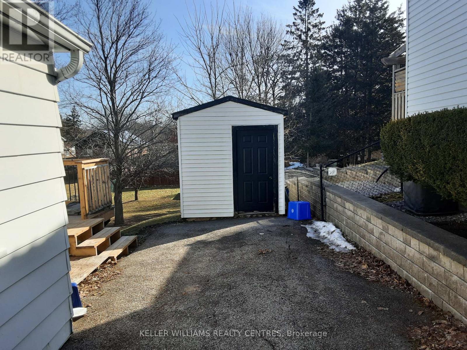 Upper - 185 Newton Street, Newmarket, Ontario  L3Y 3K6 - Photo 8 - N13112088