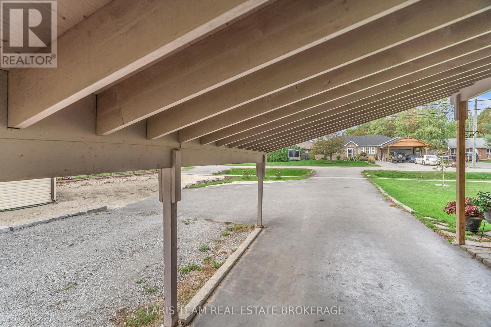 2263 25th Side Road, Innisfil, Ontario  L9S 2E5 - Photo 2 - N13112286