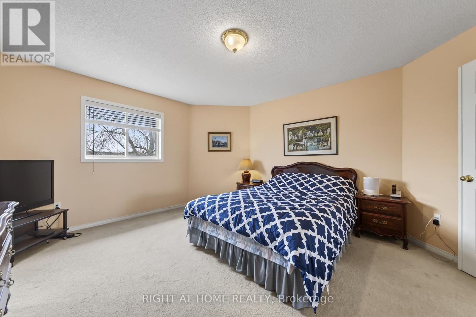 1338 Vincent Crescent, Innisfil, Ontario  L9S 1Z8 - Photo 19 - N13112326