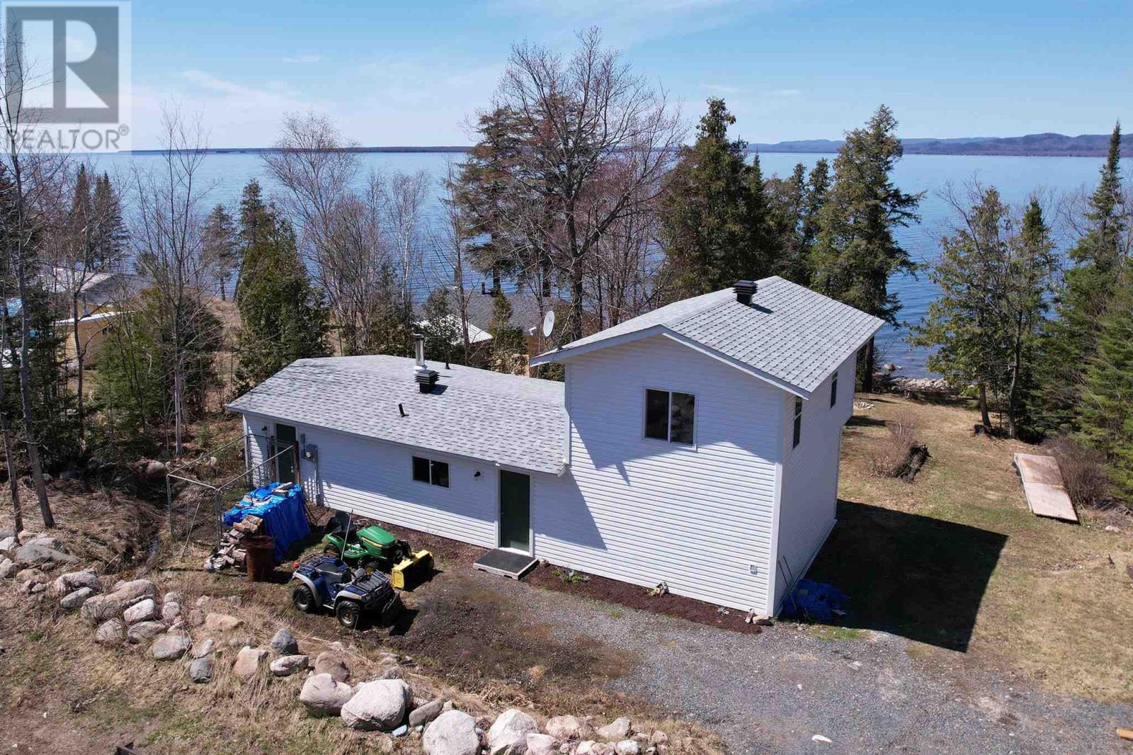 6683 Highway 17 N, Goulais River, Ontario  P0S 1E0 - Photo 3 - SM260957